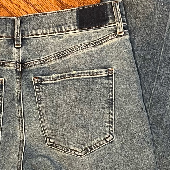 Express Blue 70s Flare Jeans Midrise Sz 8 NWT - Picture 7 of 7